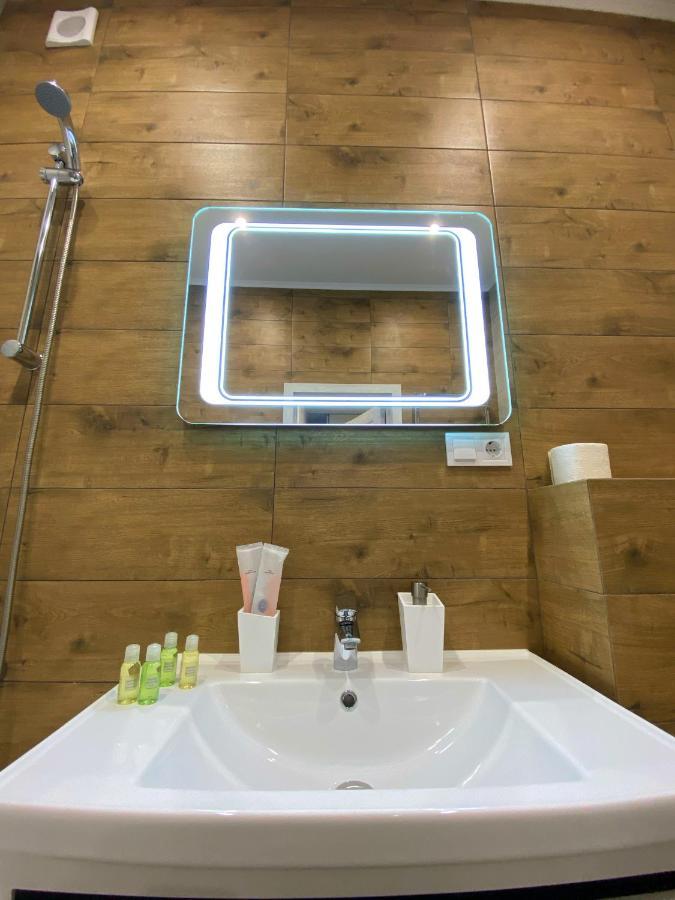 Apartment центр жк театральний& авто жк Great House & центр жк шевченка